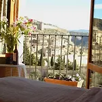 Santa Maria De Hotel 2*