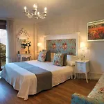Hotel Santa Maria De