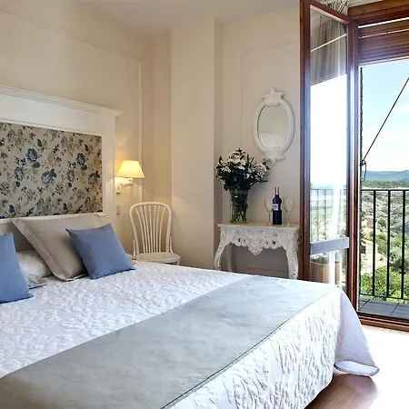 Hotel Santa Maria De 2*