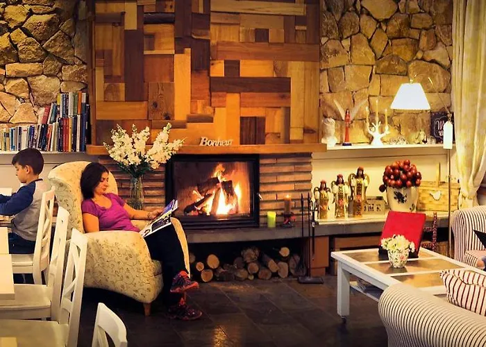 Hotel Santa Maria De 2*